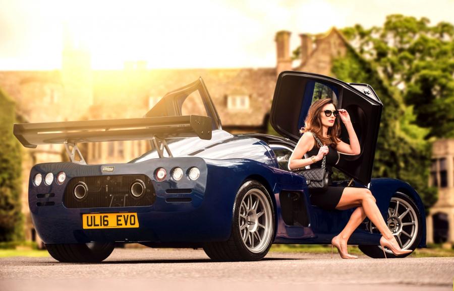  Ultima Evolution Coupe 2015 года  (фото 10 из 42)